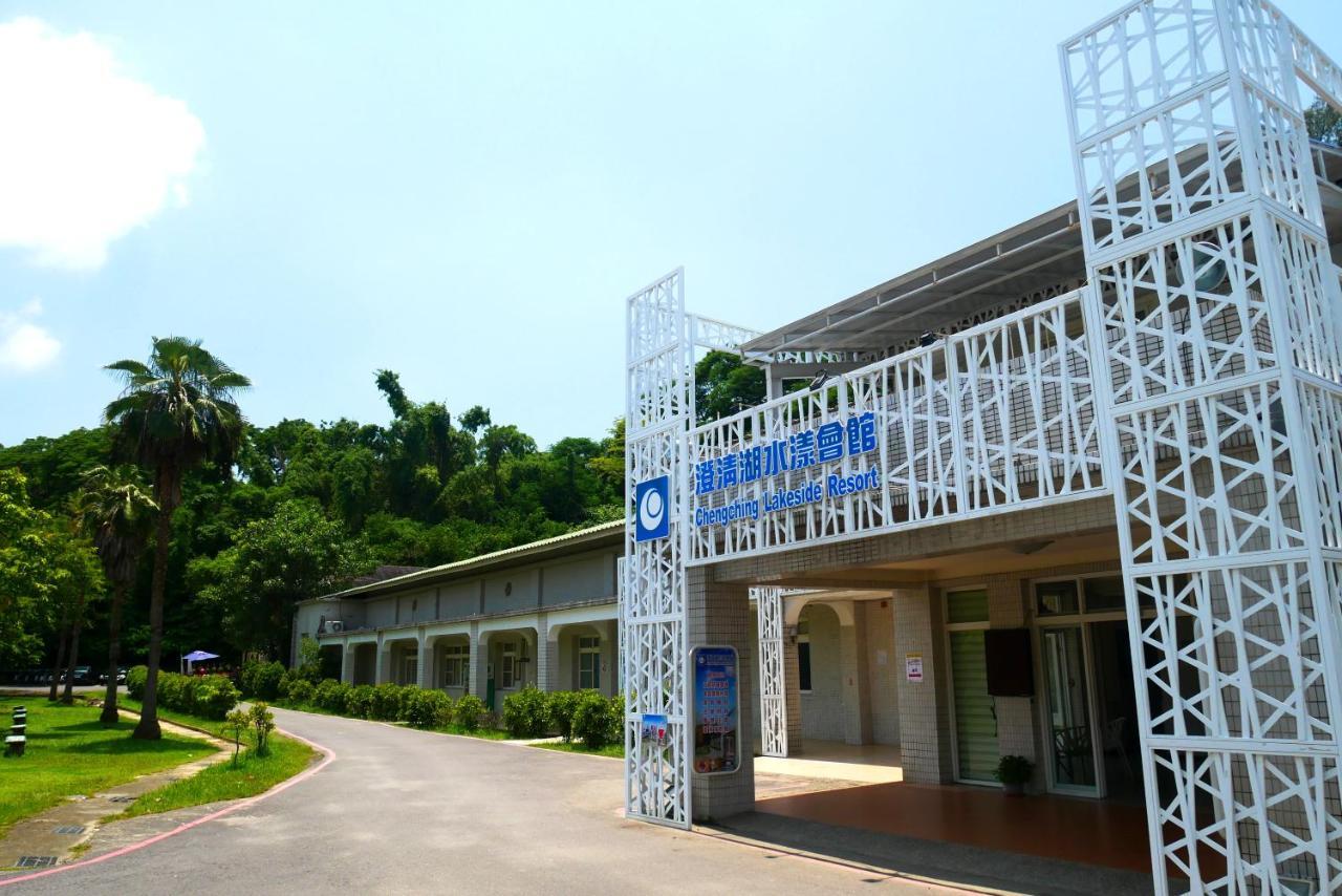 Chengching Lakefront Resort Kaohsiung Buitenkant foto